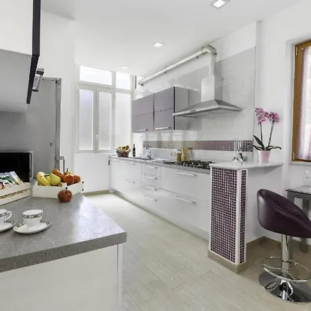 Apartment Rose House *